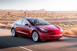 tesla-model 3 coche electrico punto de recarga zaragoza